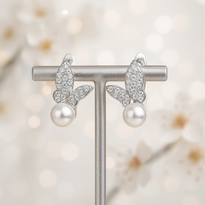 Lusturuos Tiny Butterfly Silver Earrings