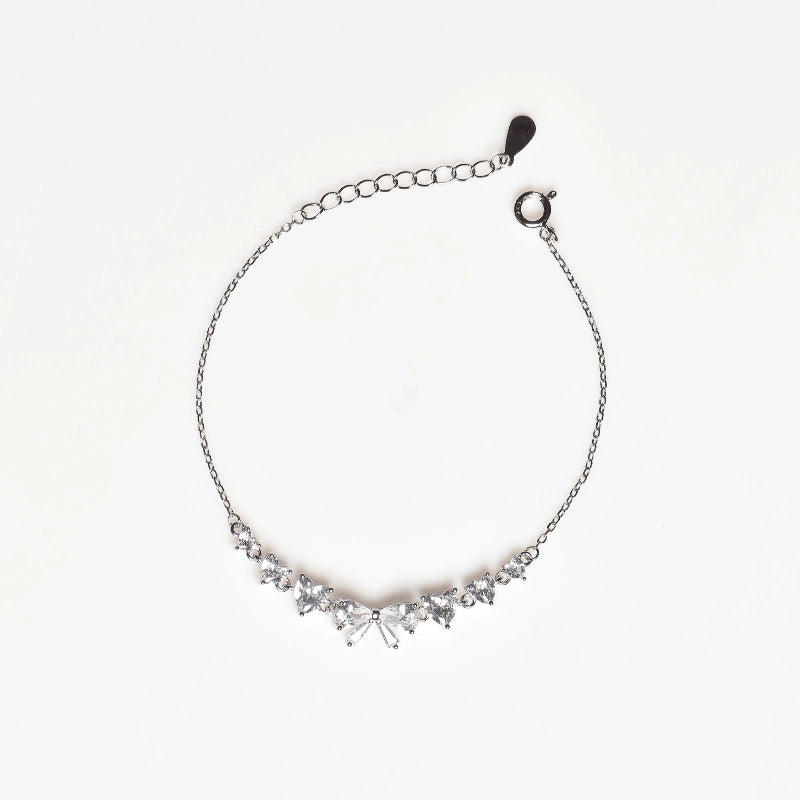 Elegant Stone-Studded Bracelet in 925 Sterling Silver