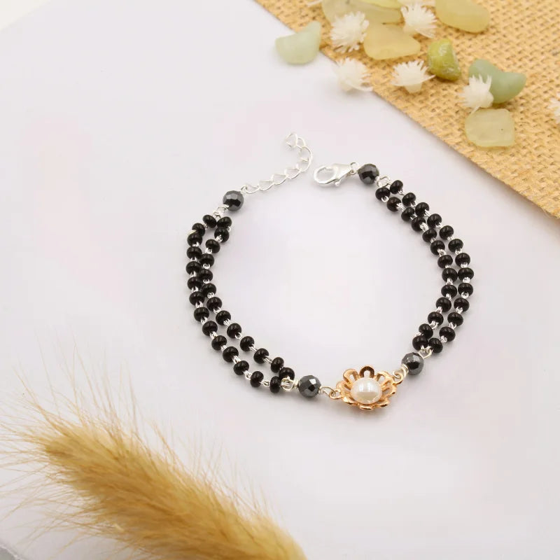 Pearl Bloom Mangalsutra Bracelet