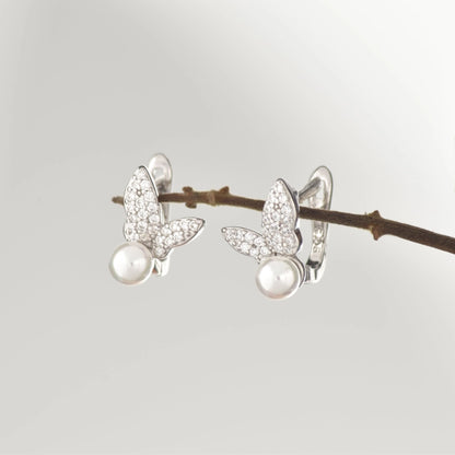 Lusturuos Tiny Butterfly Silver Earrings