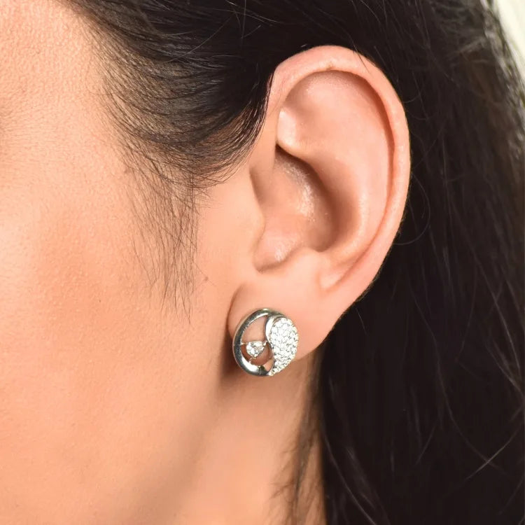 Silver Bliss Round Stud Earrings