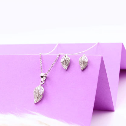 Leafy Radiance Sterling Silver Pendant & Earrings Set with Chain