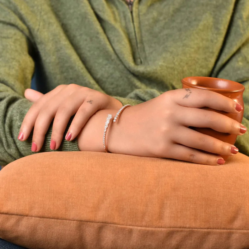 SilverGrid Gleam Bracelet