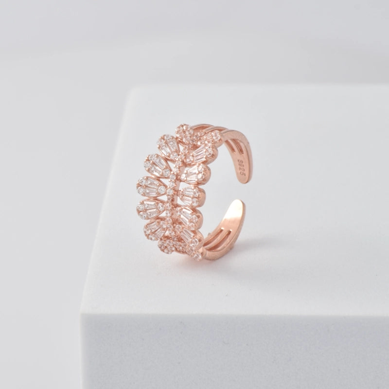 Statement Adjustable Ring in 925 Sterling Silver with Rose Gold Plating