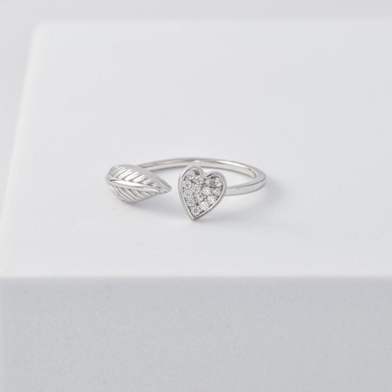 Leaf & Heart Open Ring in 925 Sterling Silver with Rhodium Plating