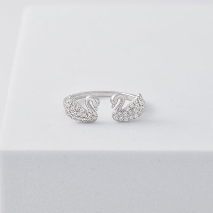 Elegant Swan-Inspired Adjustable Silver Ring With Rhodium Plating